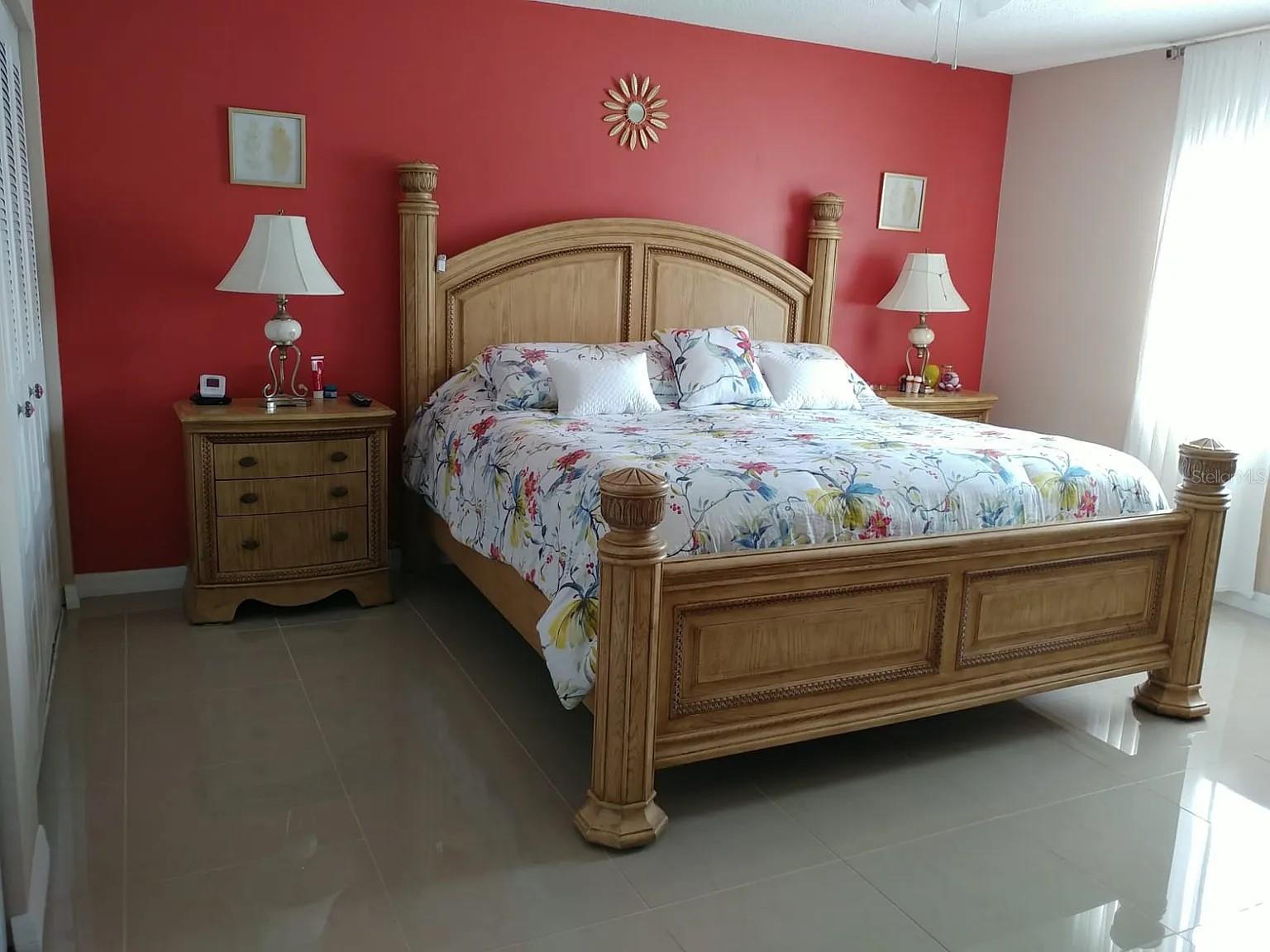 Image 10 of 11 For 2225 Holden Avenue 109