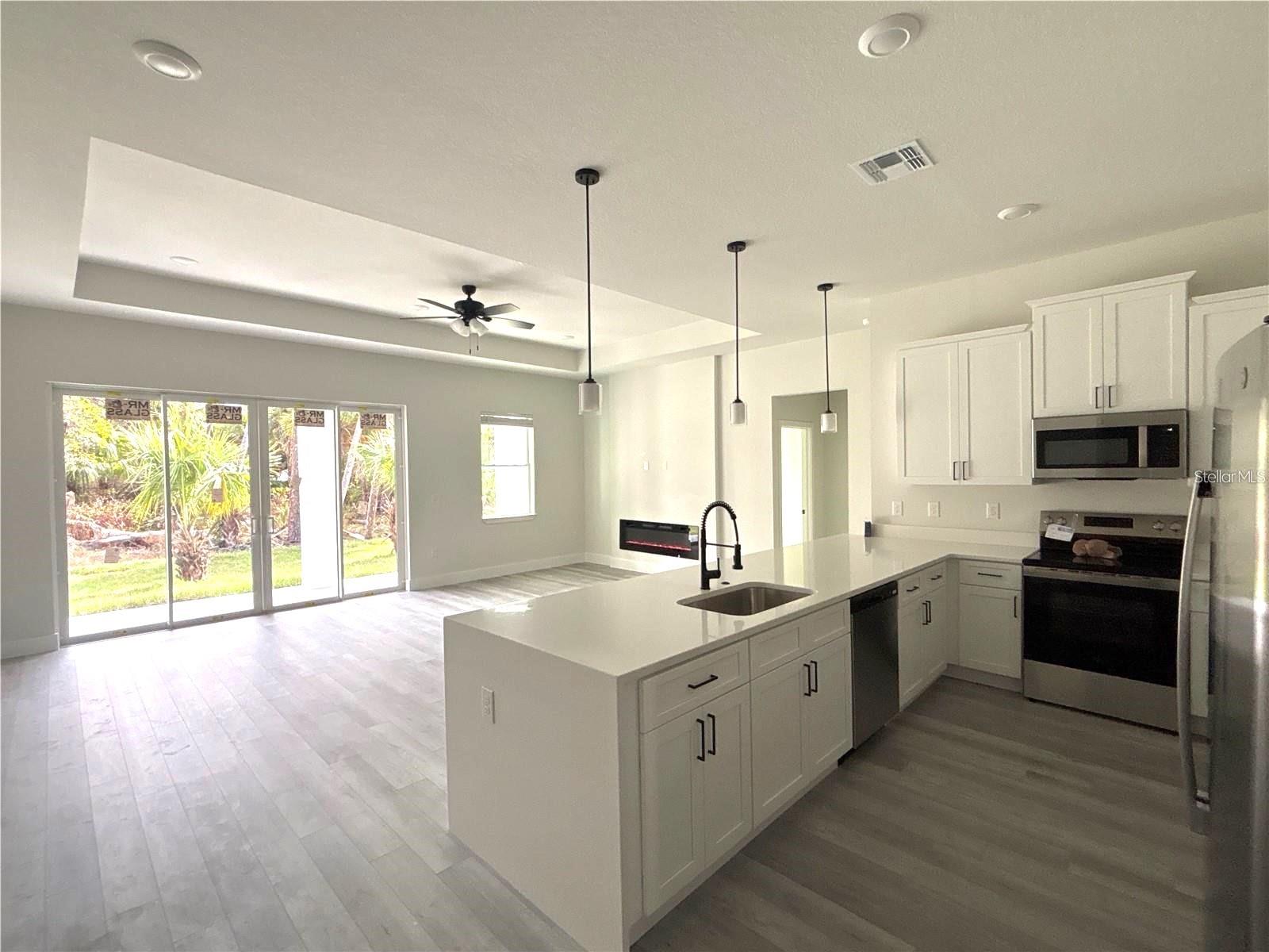 Image 3 of 7 For 3068 Velvet Lane