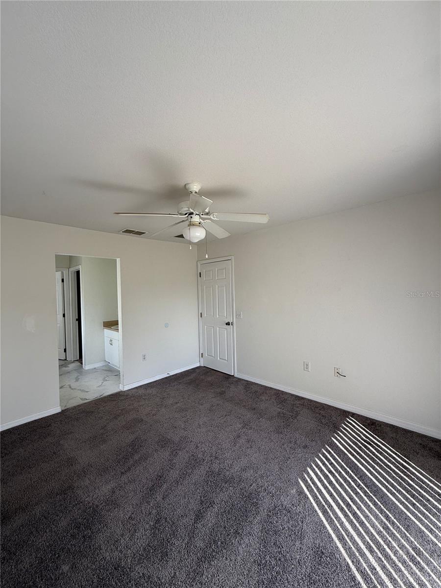 Image 11 of 24 For 24 Sawfish Court