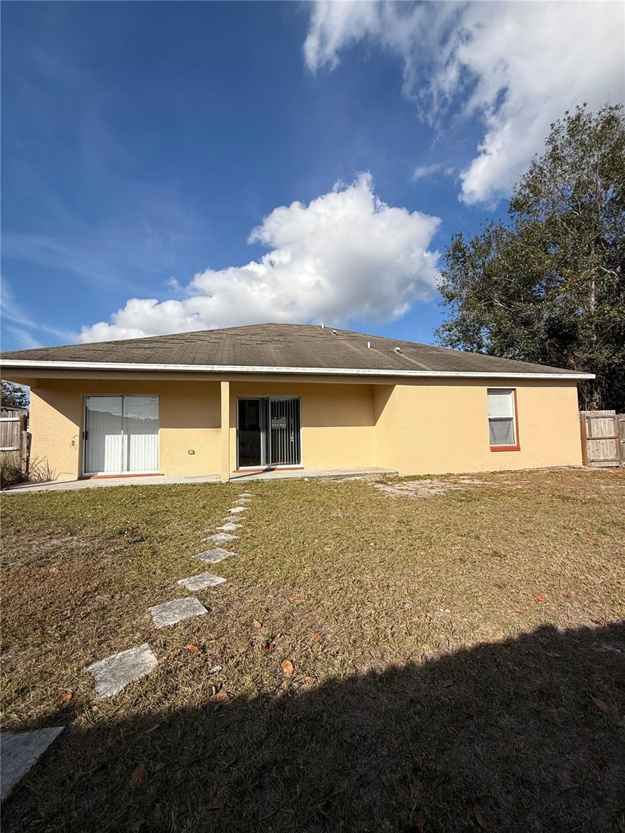 Image 24 of 24 For 24 Sawfish Court