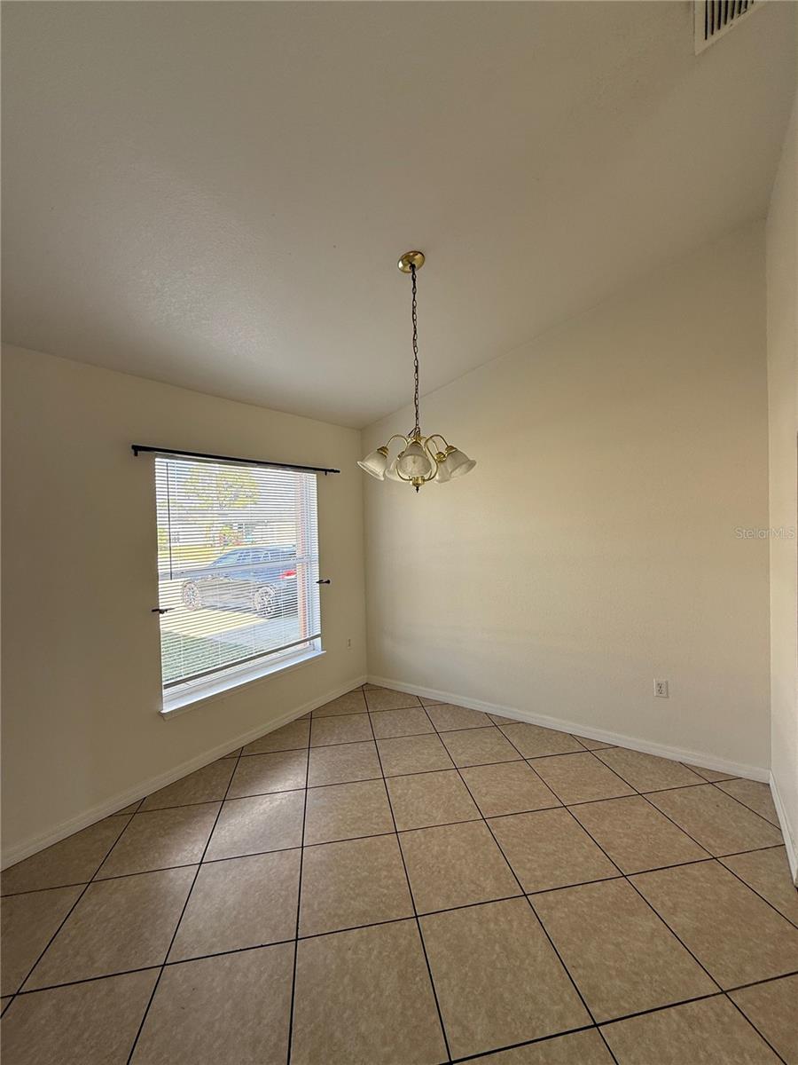 Image 6 of 24 For 24 Sawfish Court