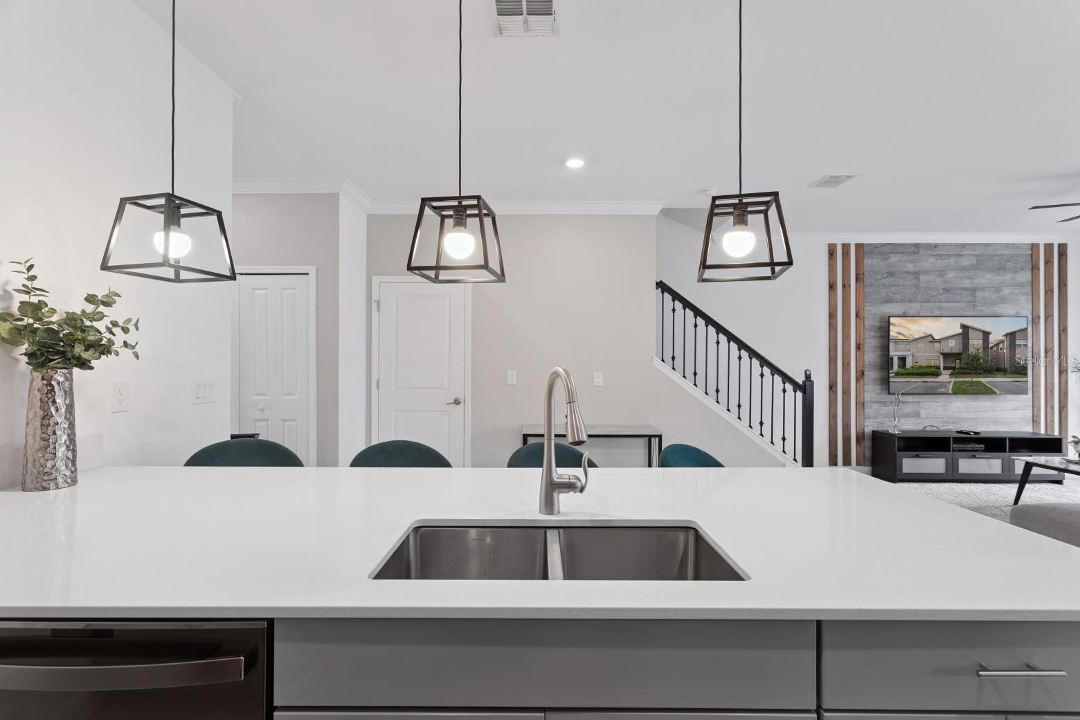 Image 15 of 42 For 2955 Penelope Loop