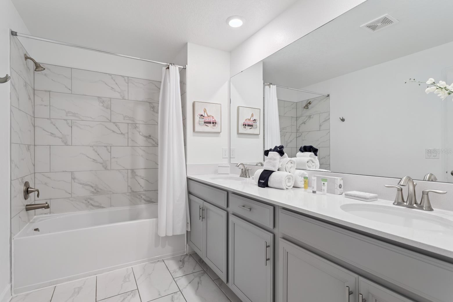 Image 30 of 42 For 2955 Penelope Loop