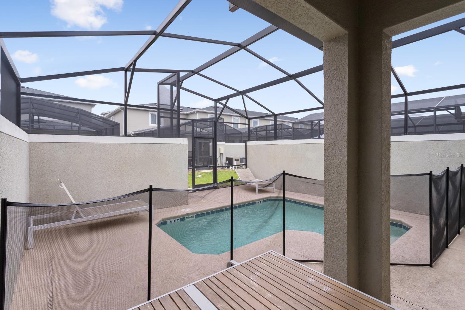 Image 39 of 42 For 2955 Penelope Loop