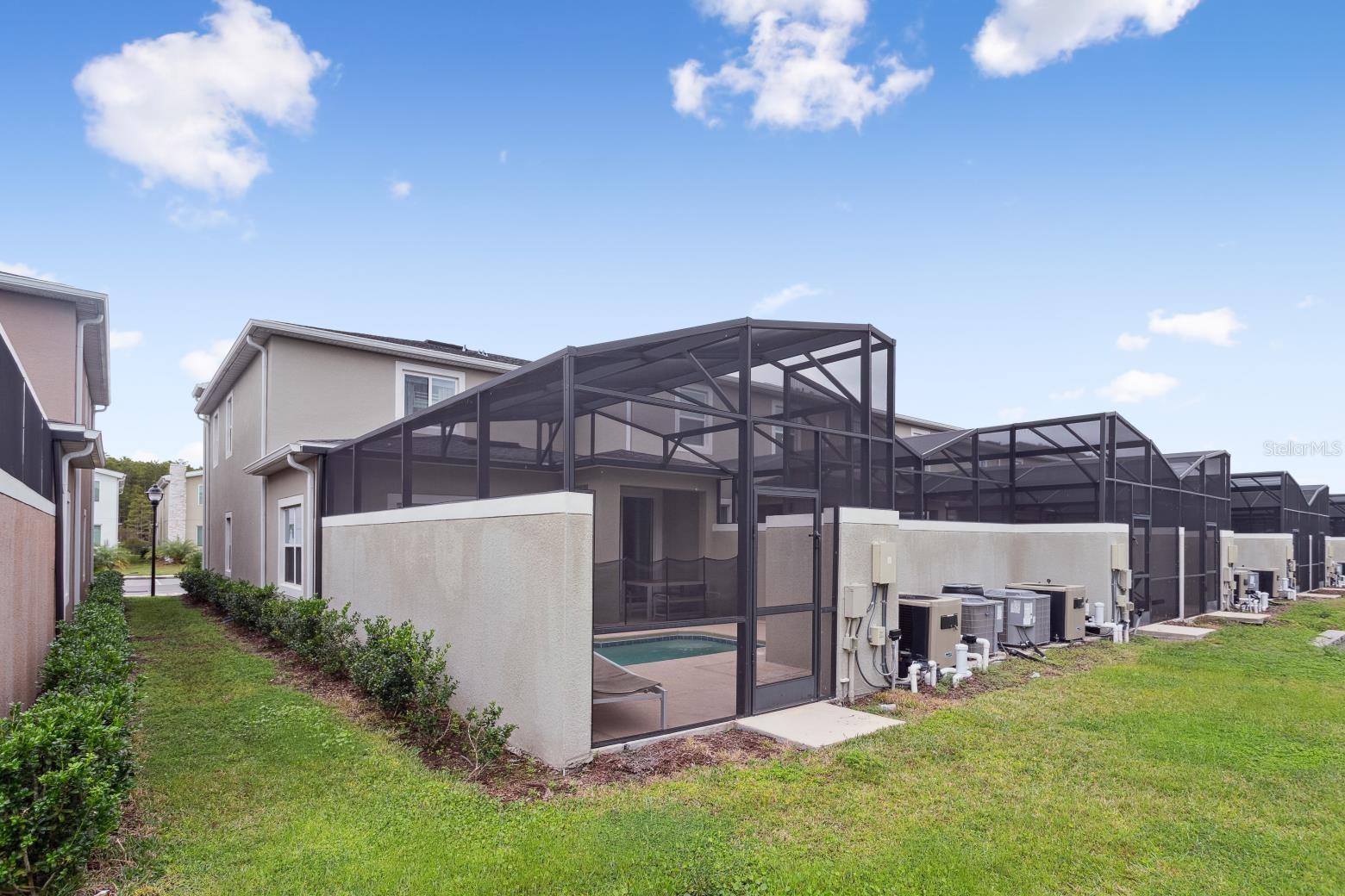 Image 40 of 42 For 2955 Penelope Loop