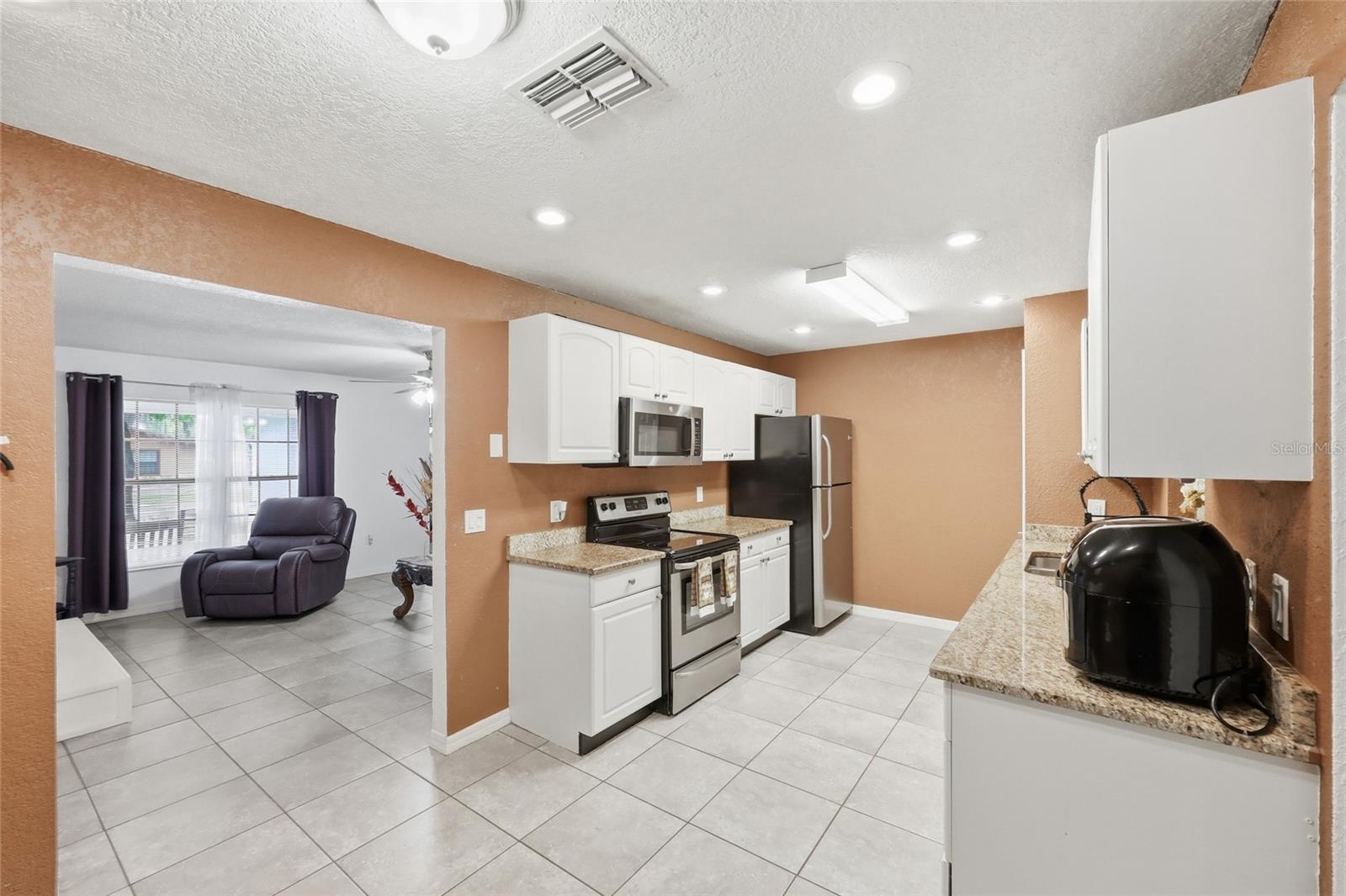 Image 14 of 44 For 152 Jenny Way