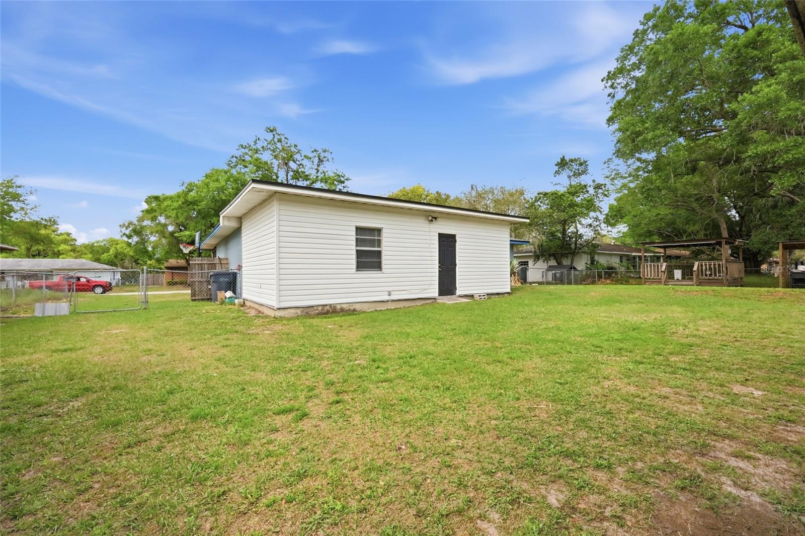 Image 38 of 44 For 152 Jenny Way