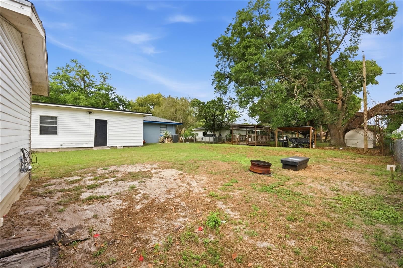 Image 40 of 44 For 152 Jenny Way