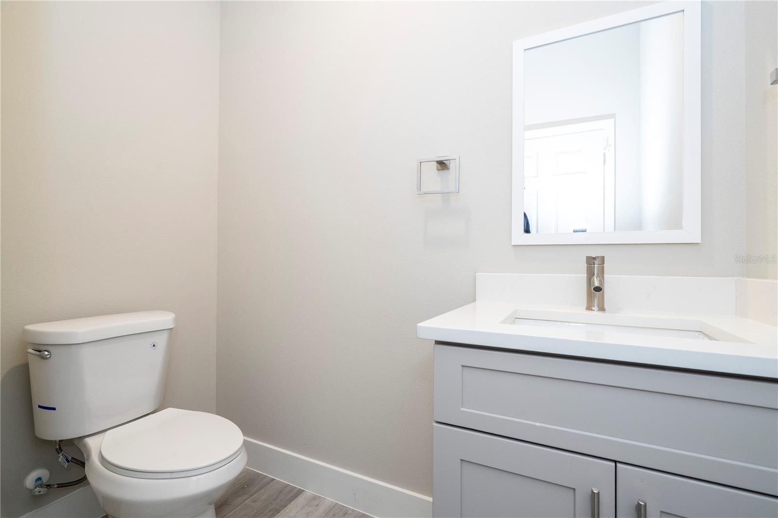 Image 24 of 37 For 7916 Granada Road