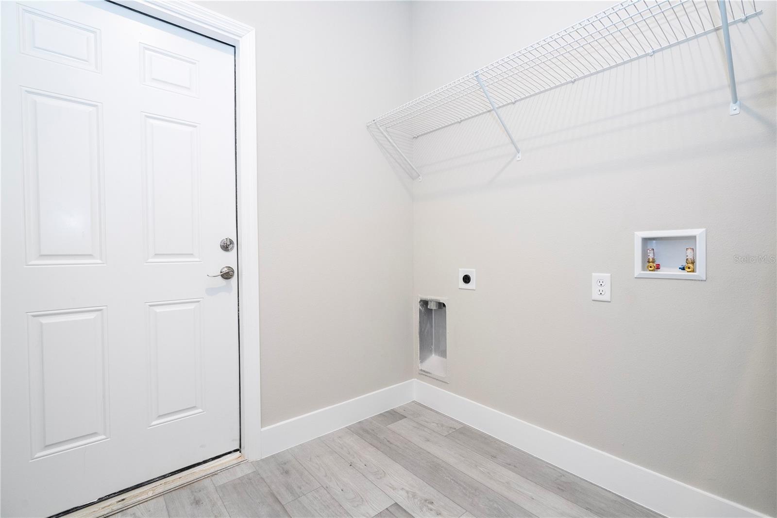 Image 25 of 37 For 7916 Granada Road