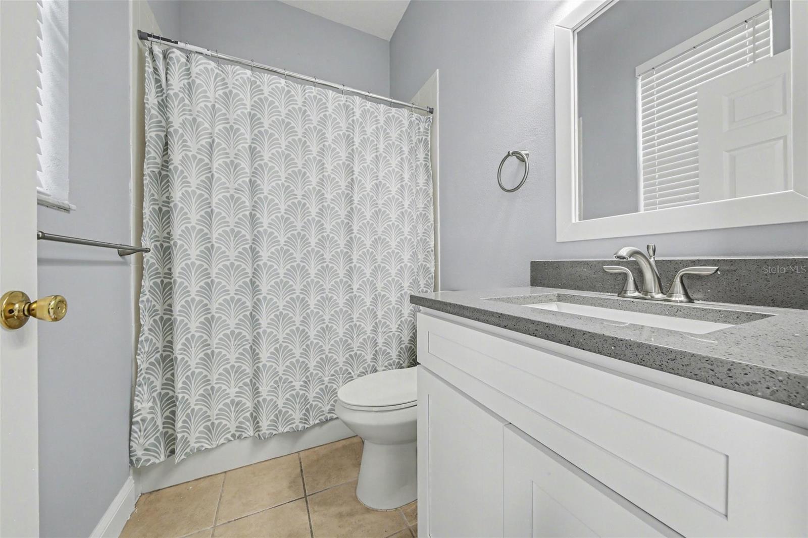 Image 17 of 24 For 7005 Winding Lake Circle