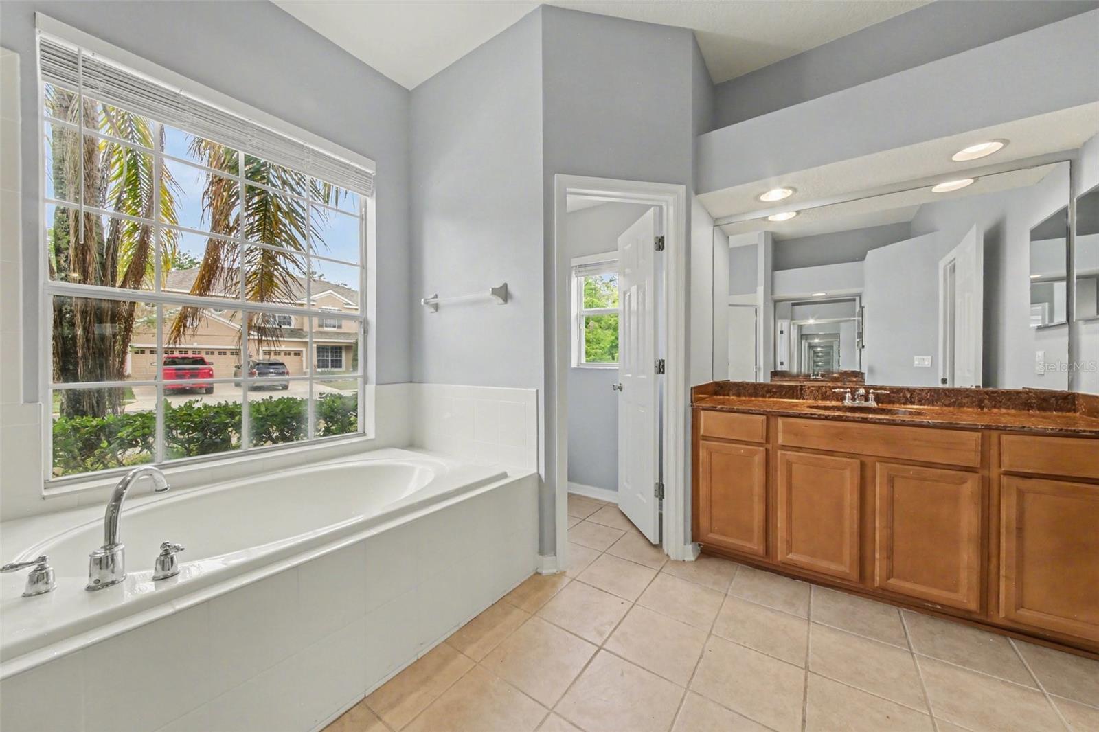 Image 19 of 24 For 7005 Winding Lake Circle