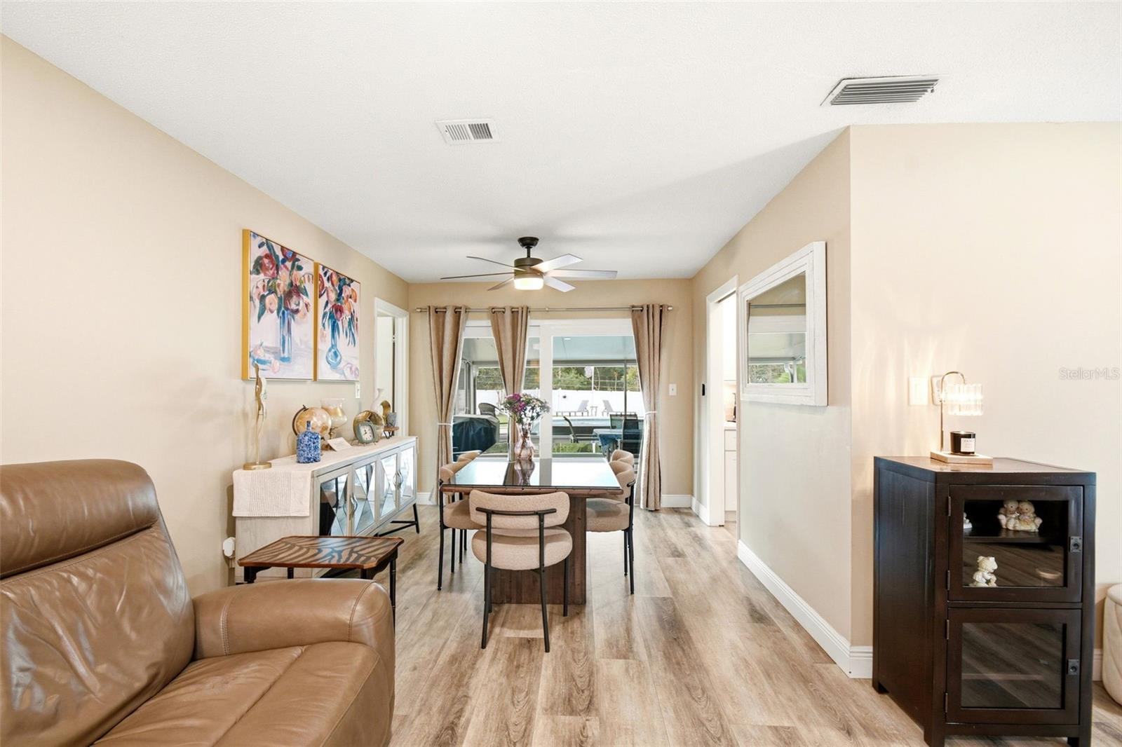 Image 10 of 47 For 2636 Talbot Road