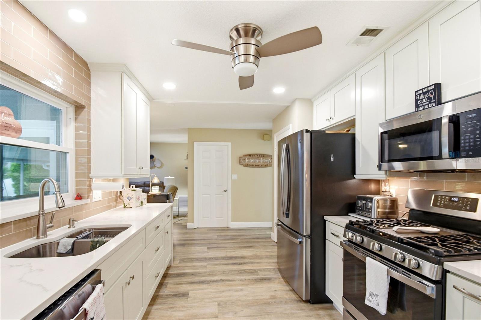 Image 13 of 47 For 2636 Talbot Road