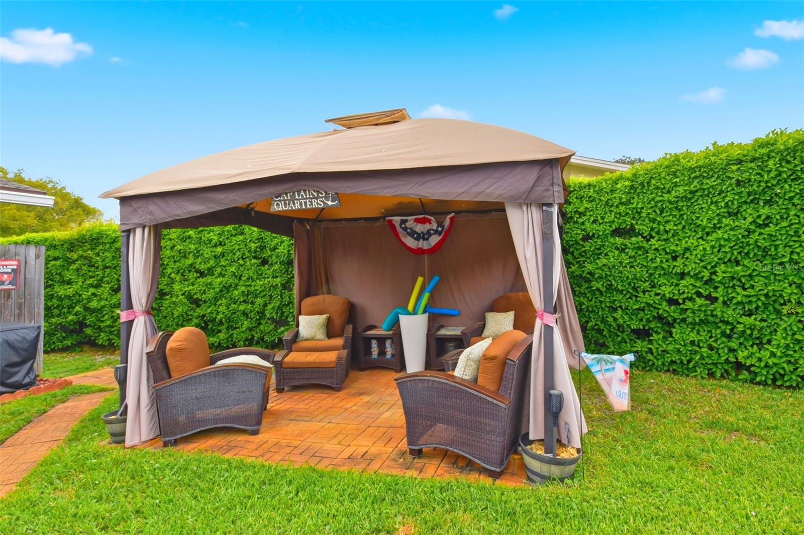 Image 38 of 47 For 2636 Talbot Road