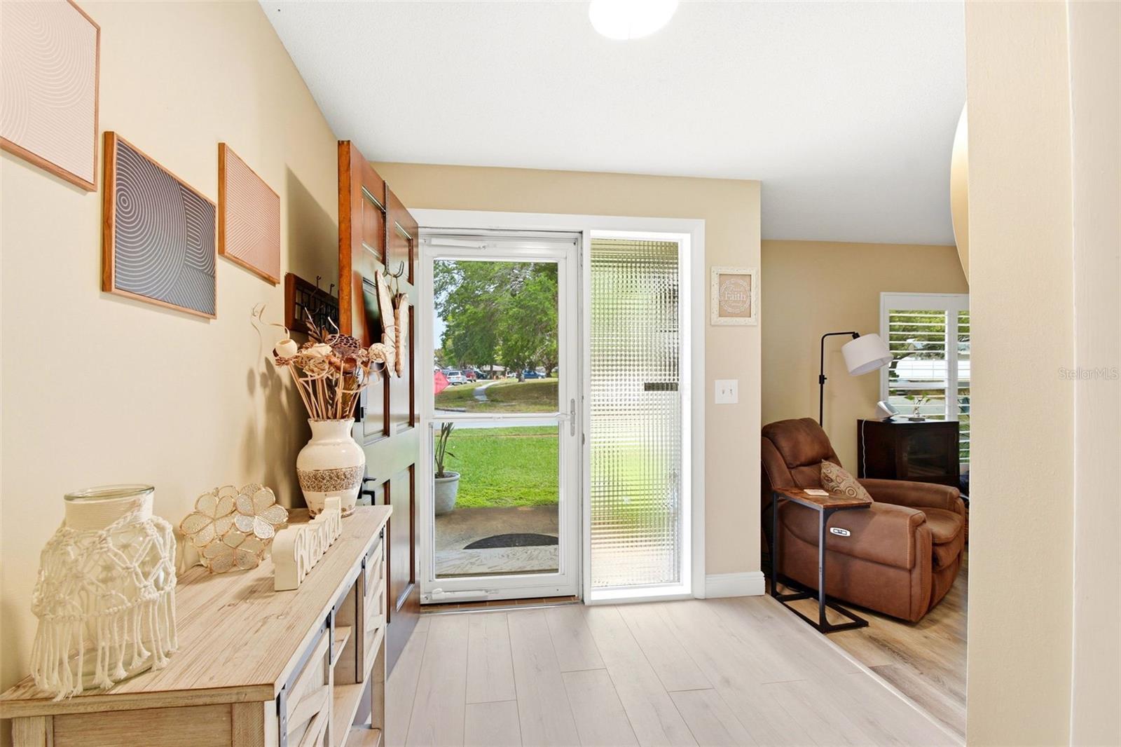 Image 6 of 47 For 2636 Talbot Road