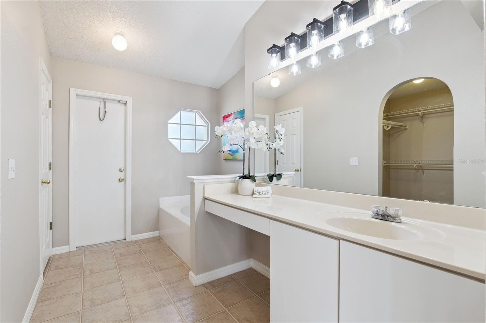 Image 27 of 52 For 2114 Wekiva Reserve Boulevard