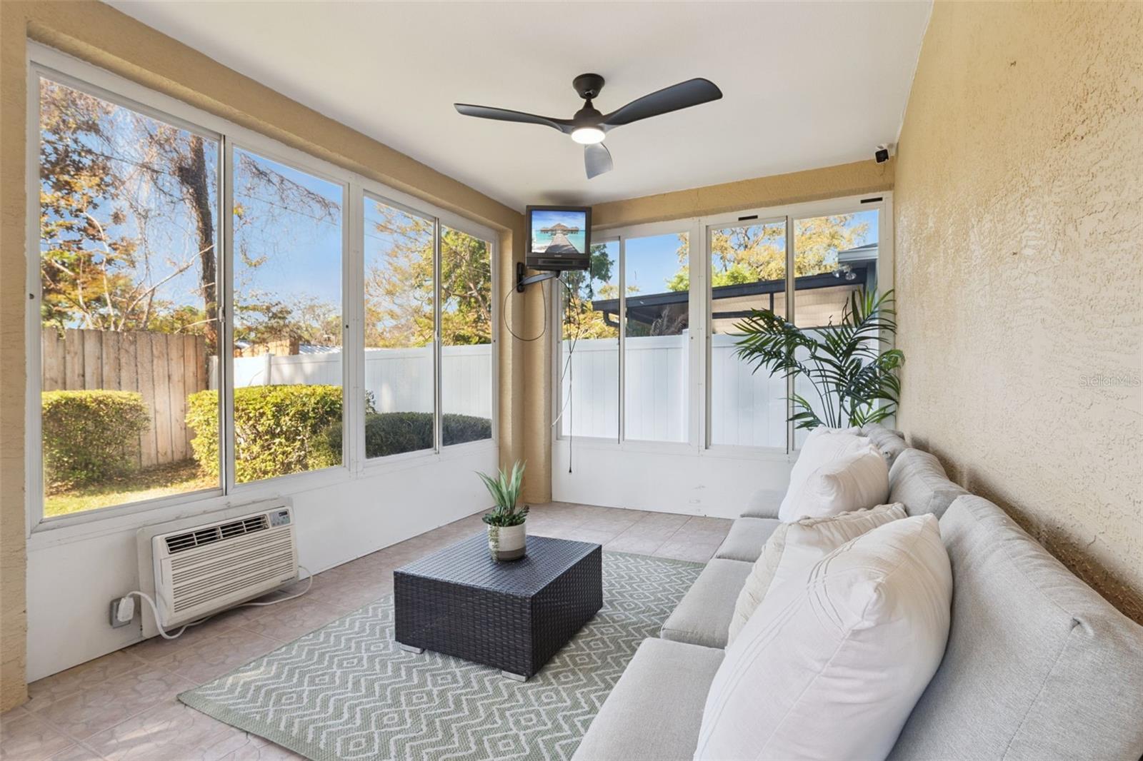 Image 35 of 52 For 2114 Wekiva Reserve Boulevard