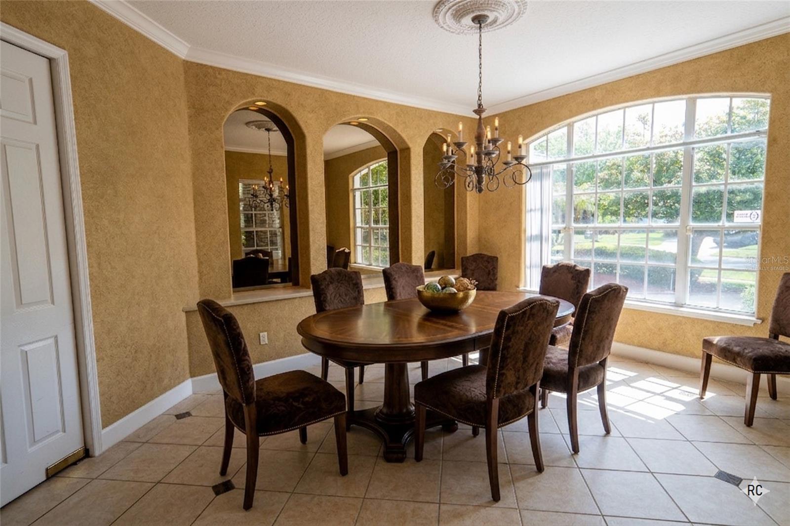 Image 10 of 65 For 10009 Valley Rose Court