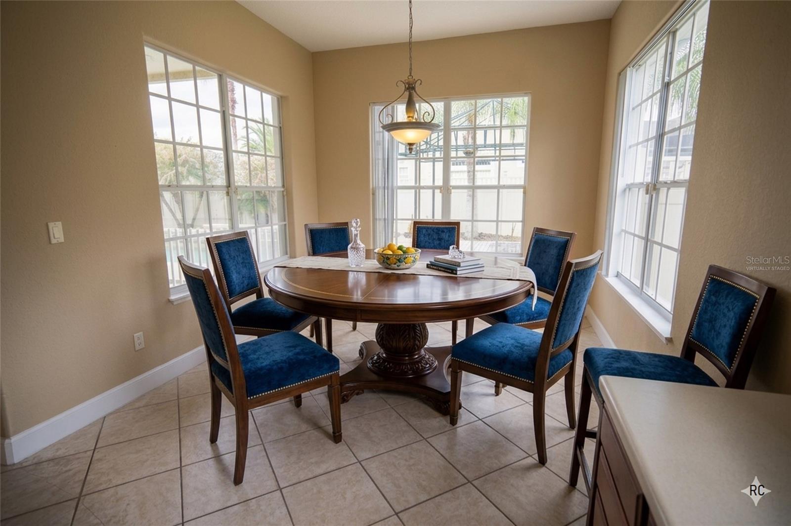 Image 26 of 65 For 10009 Valley Rose Court