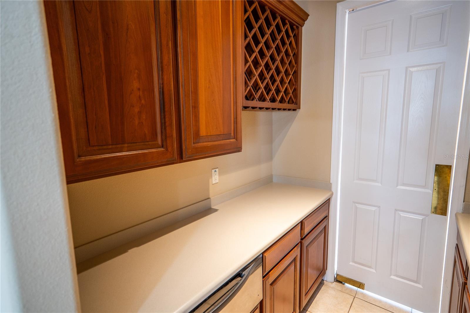 Image 29 of 65 For 10009 Valley Rose Court