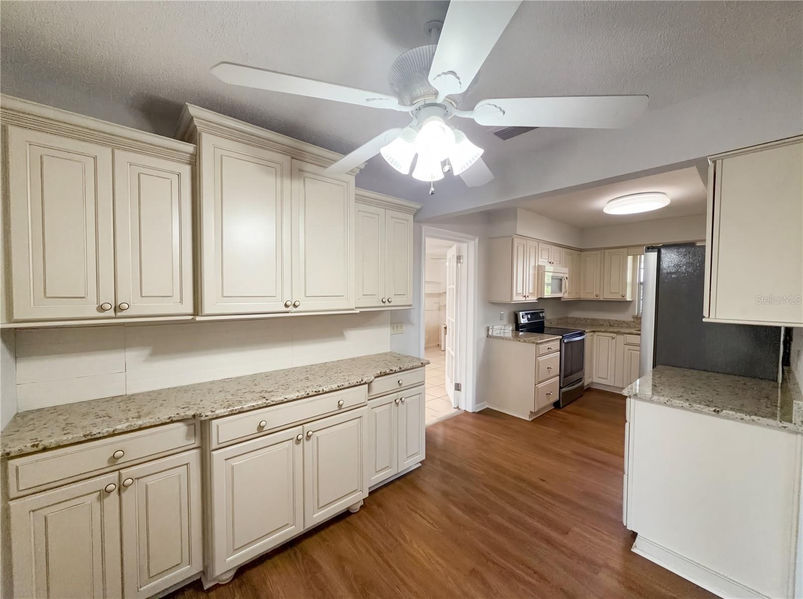 Image 10 of 20 For 67 7th Street