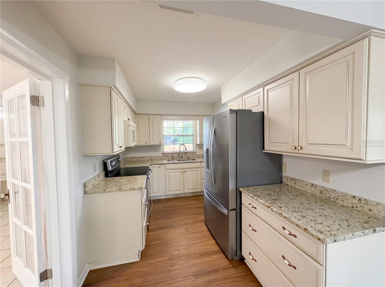 Image 2 of 20 For 67 7th Street