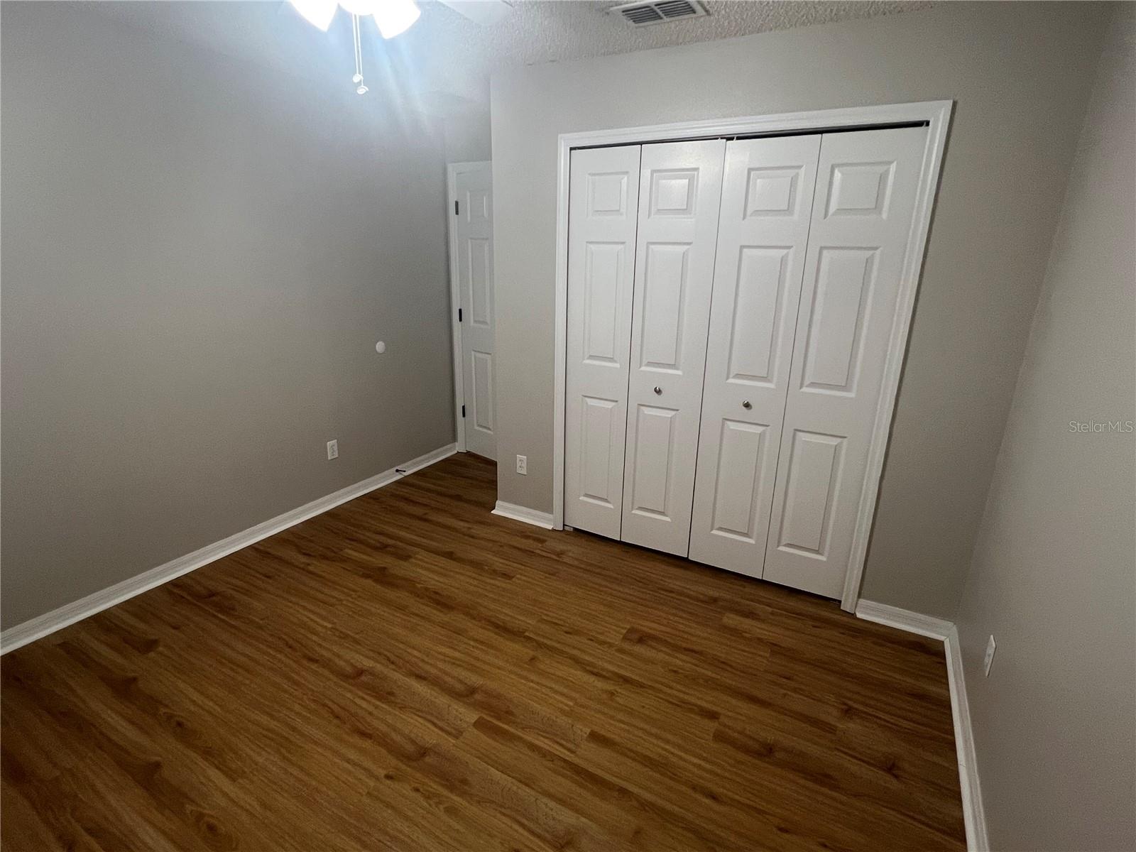 Image 20 of 27 For 1063 Bluegrass Drive