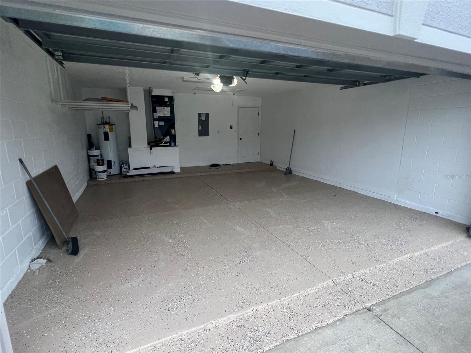 Image 23 of 27 For 1063 Bluegrass Drive