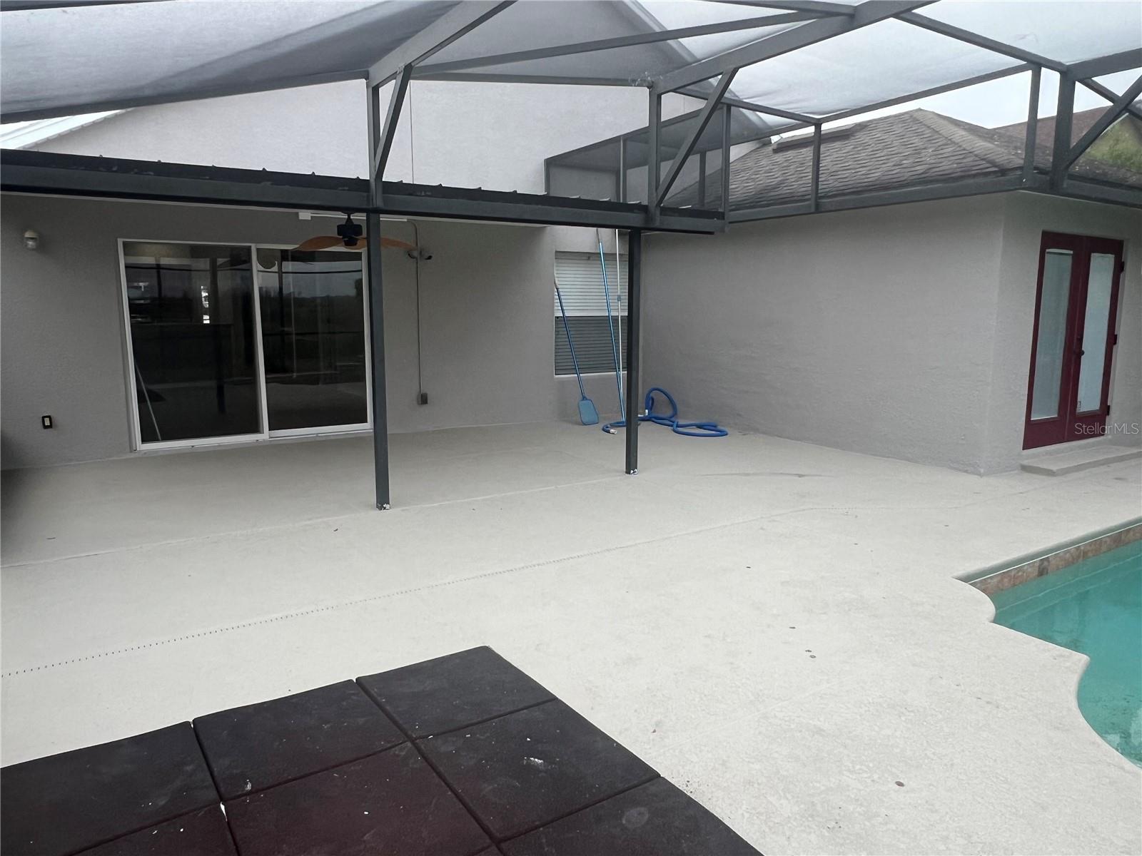 Image 25 of 27 For 1063 Bluegrass Drive