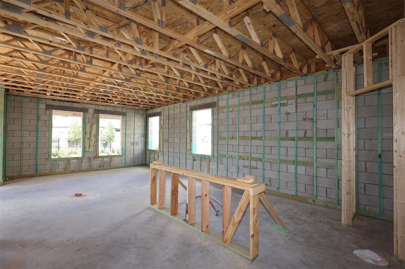 Image 4 of 18 For 1347 Lumpini Street