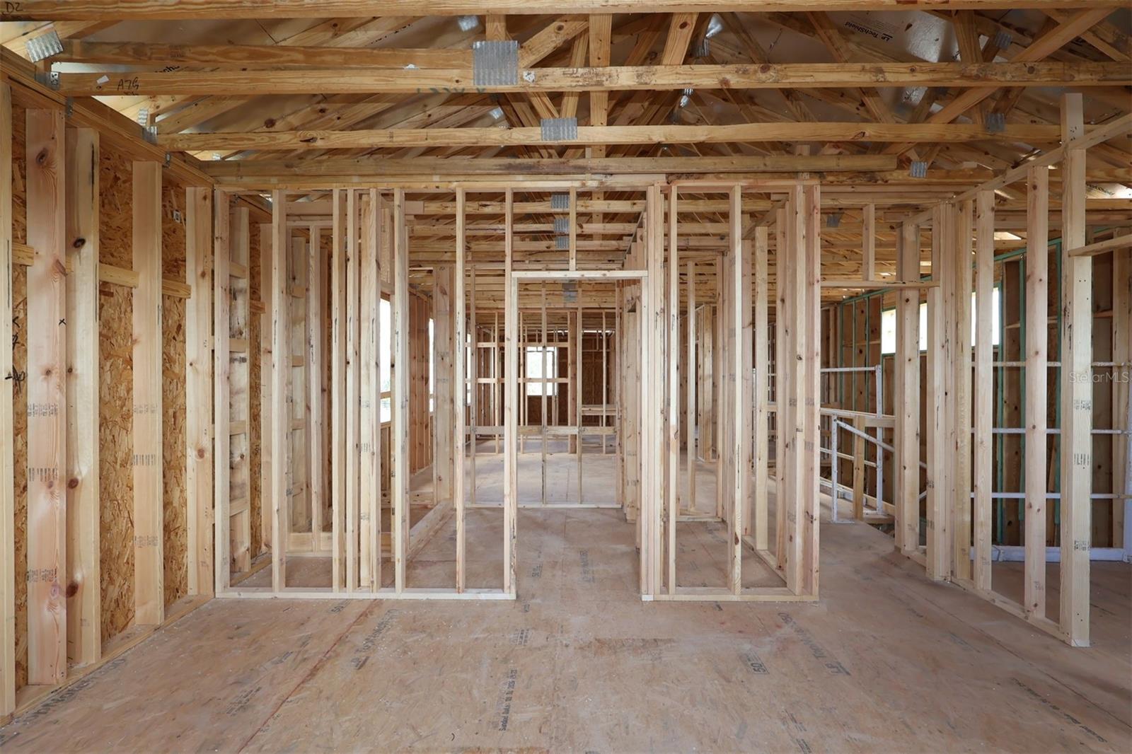 Image 6 of 18 For 1347 Lumpini Street