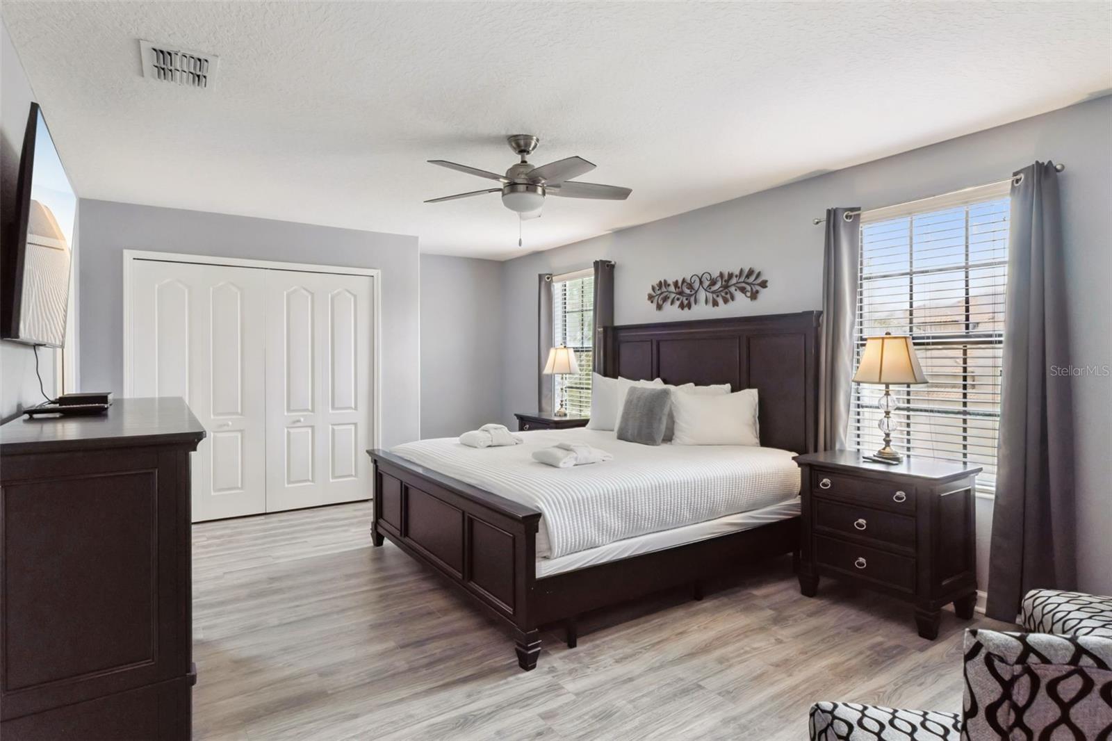 Image 18 of 100 For 9027 Shadow Mountain Street