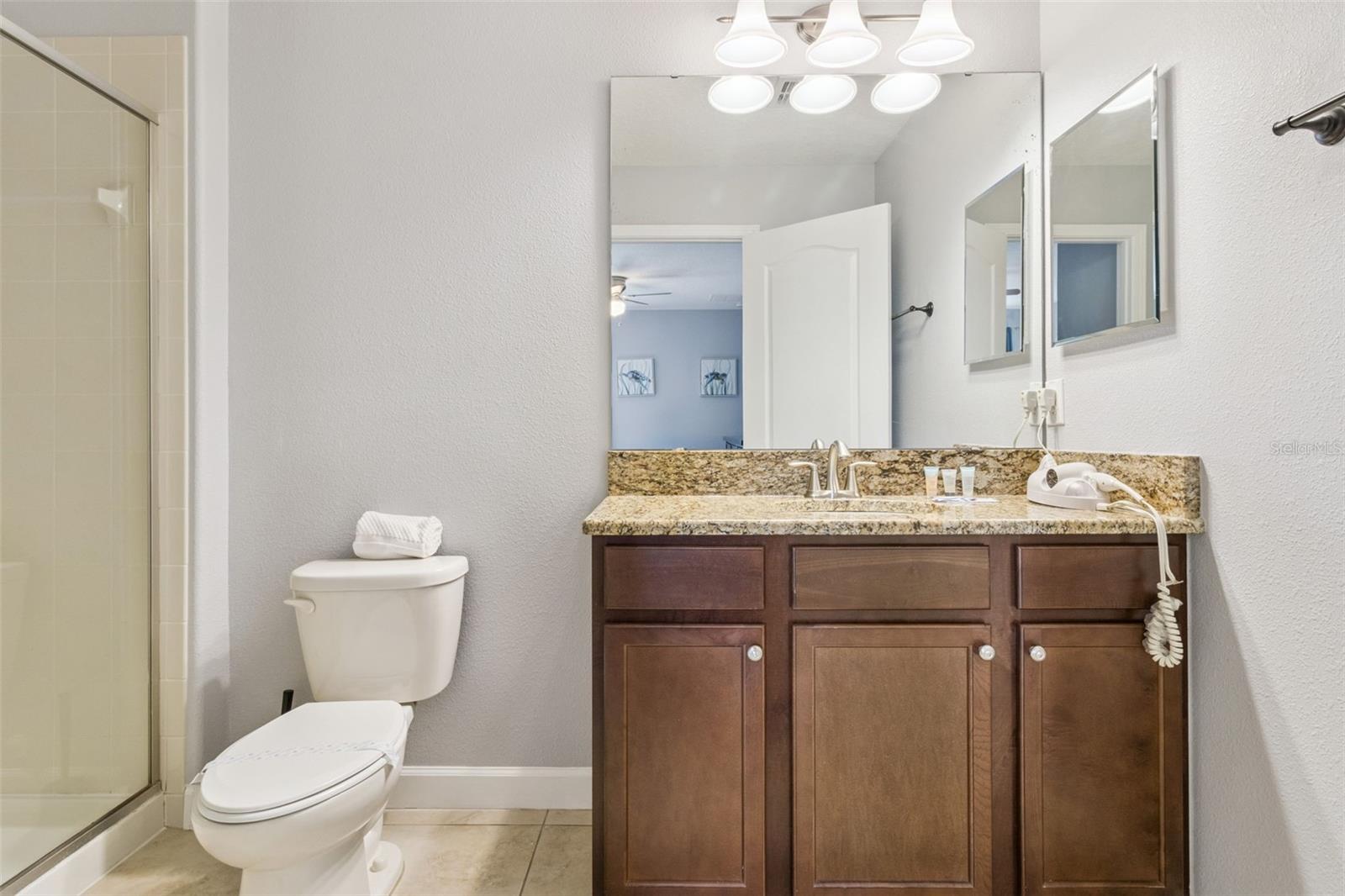 Image 34 of 100 For 9027 Shadow Mountain Street