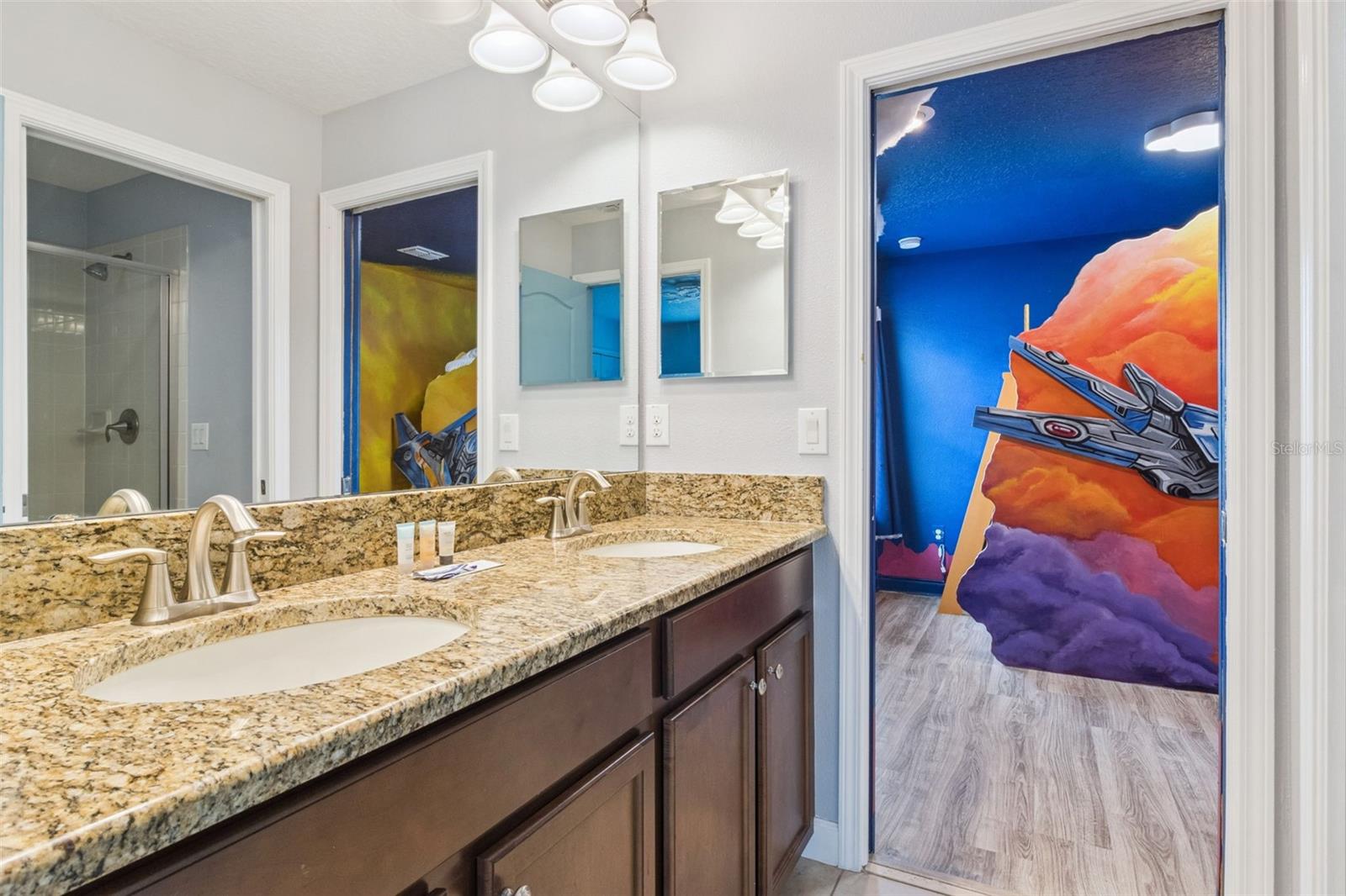 Image 38 of 100 For 9027 Shadow Mountain Street