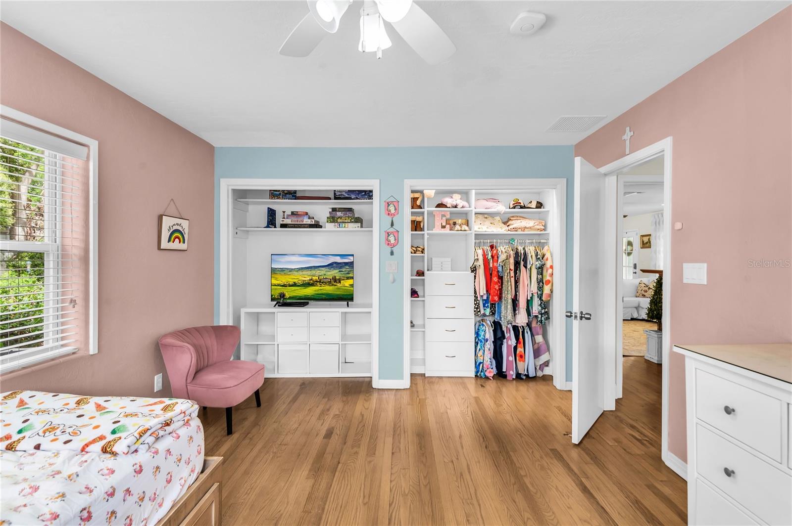 Image 40 of 65 For 1410 Summerlin Avenue