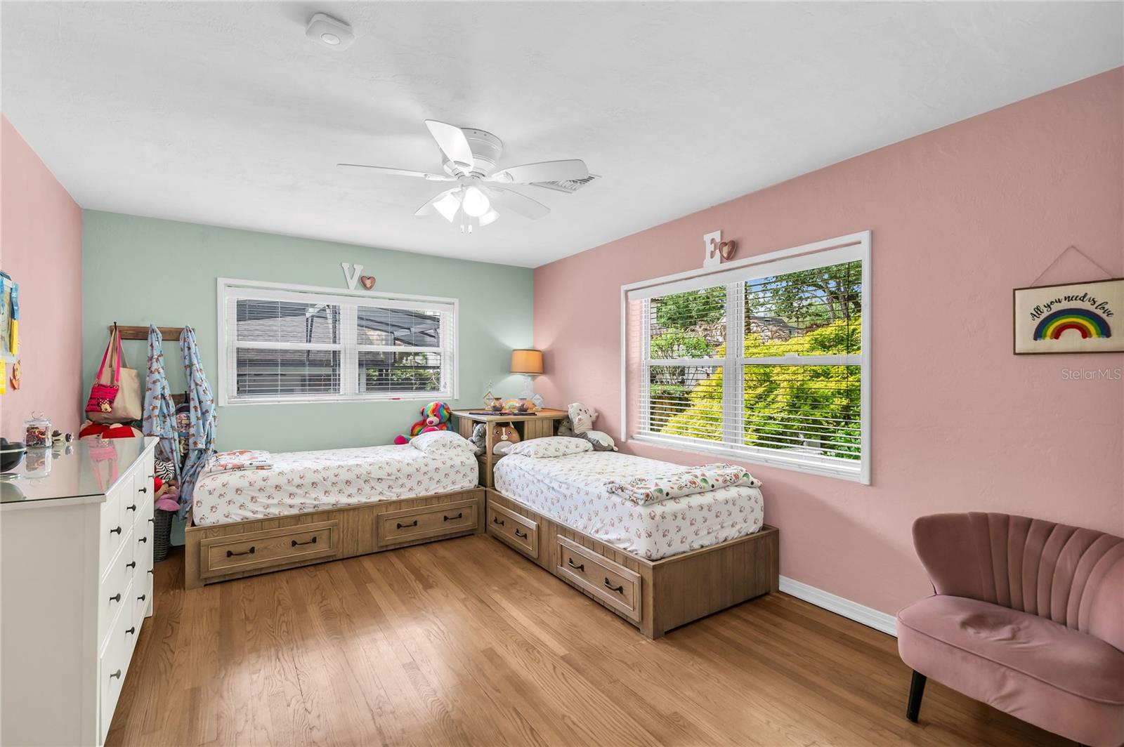 Image 41 of 65 For 1410 Summerlin Avenue