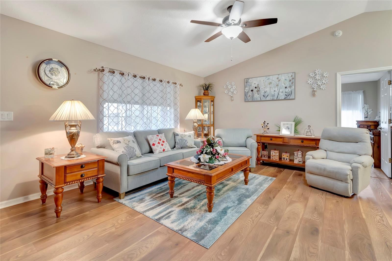 Image 11 of 19 For 1315 Noble Court