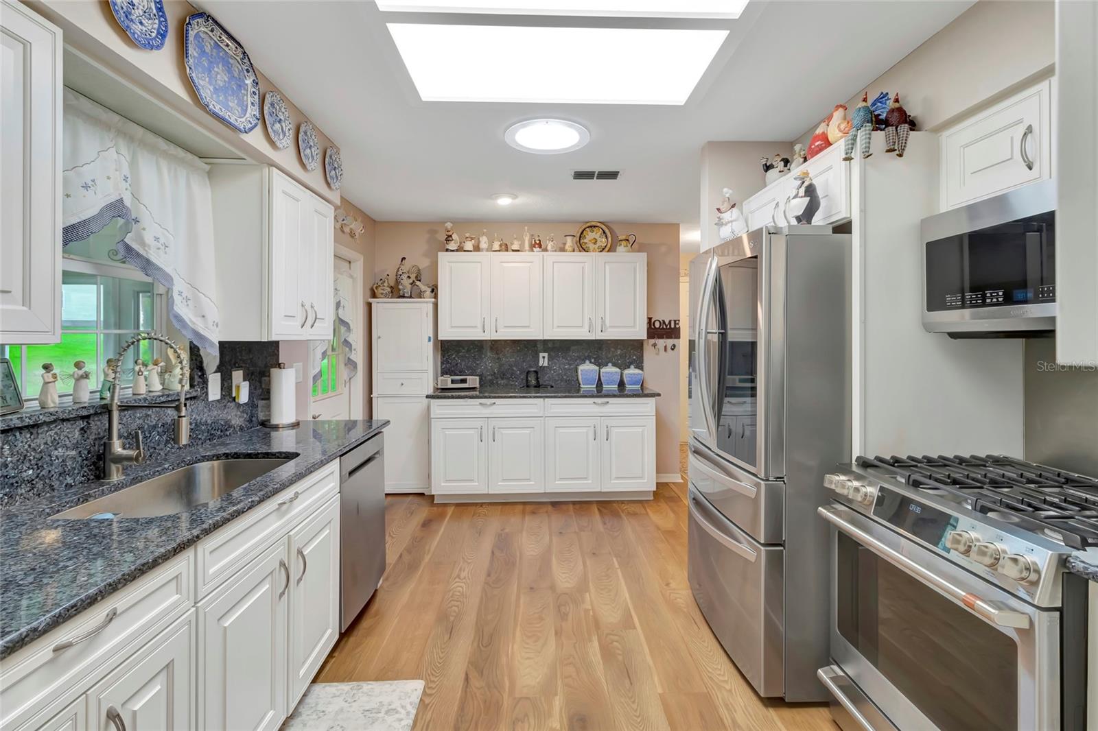 Image 4 of 19 For 1315 Noble Court