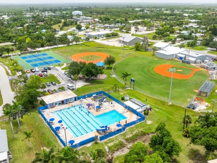 Image 27 of 32 For 10530 Fountain Palm Circle