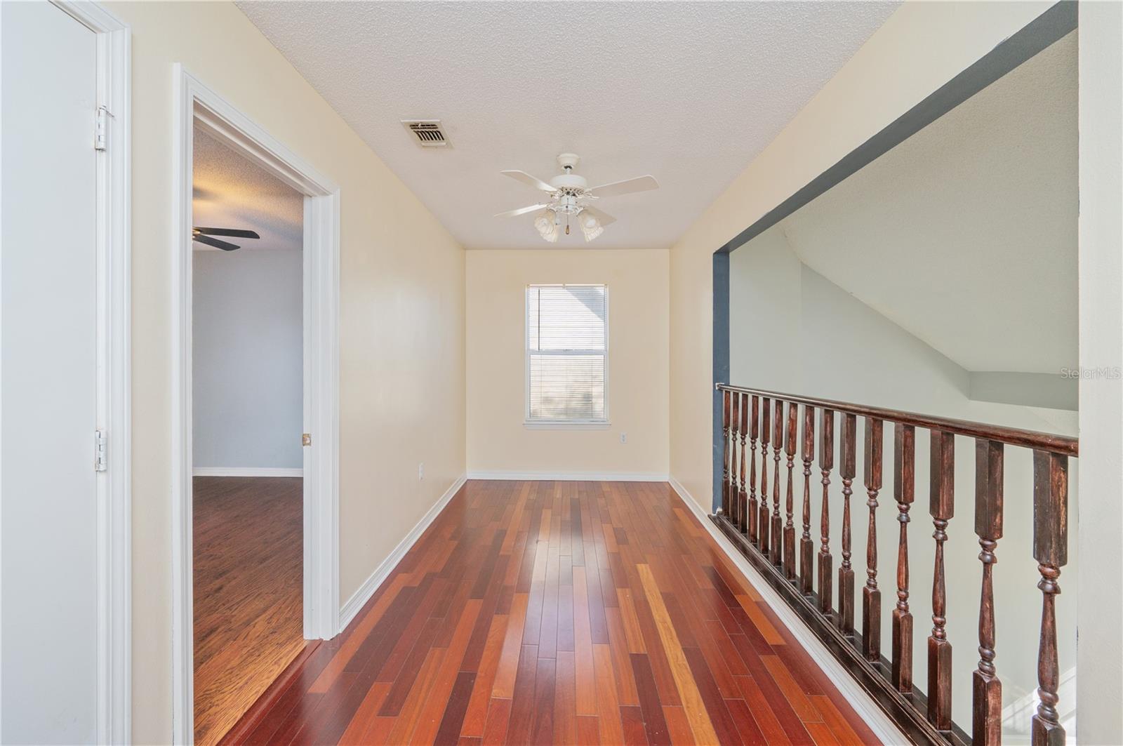 Image 25 of 40 For 130 Scranton Street