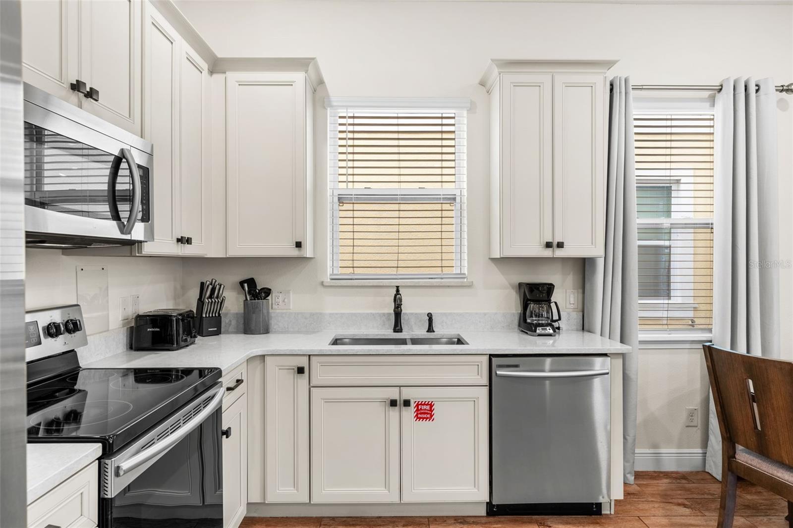 Image 11 of 37 For 2979 Latitude Lane