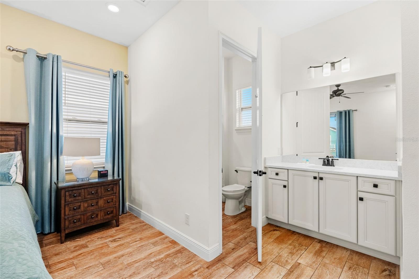 Image 18 of 37 For 2979 Latitude Lane