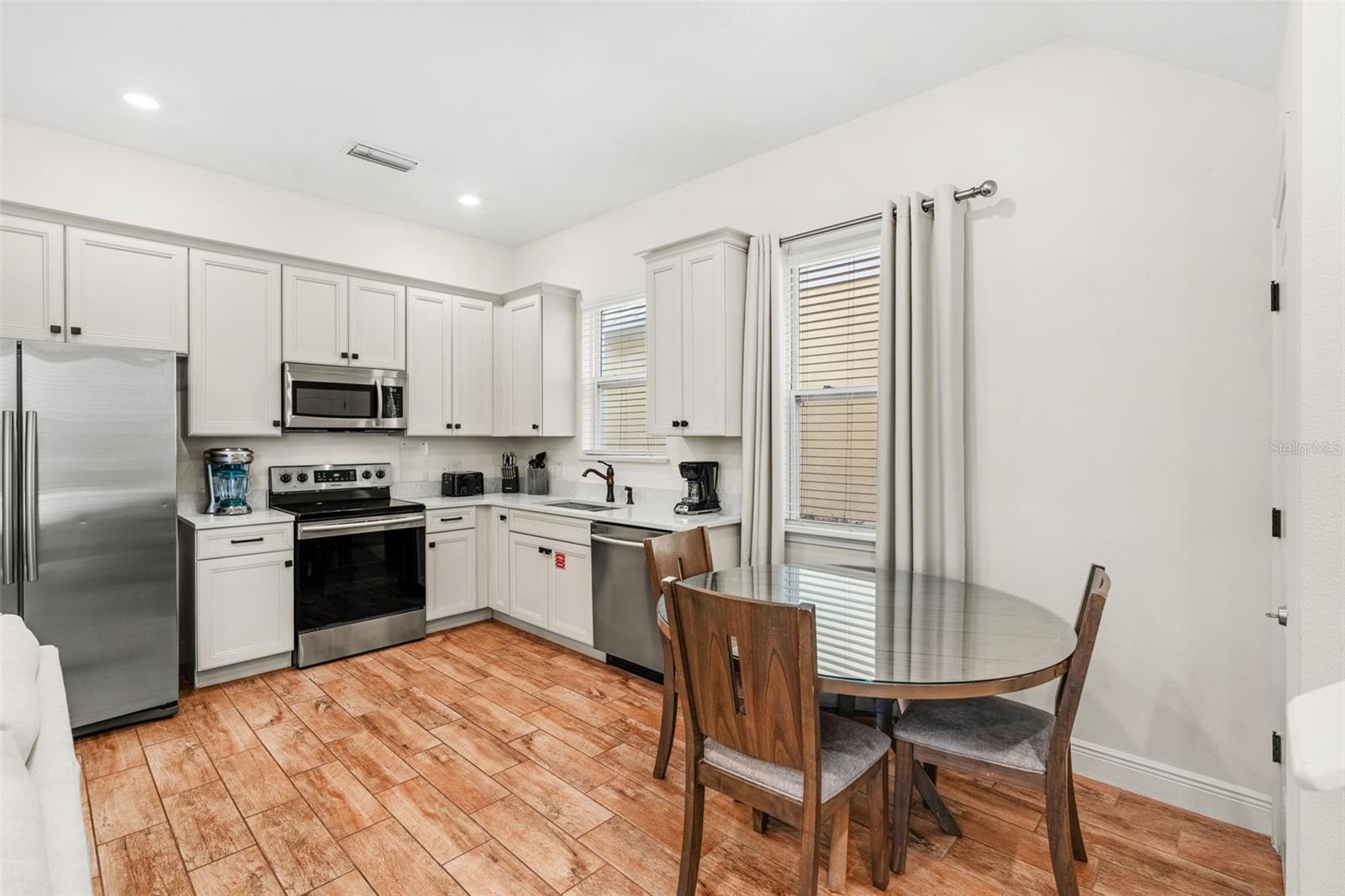 Image 9 of 37 For 2979 Latitude Lane
