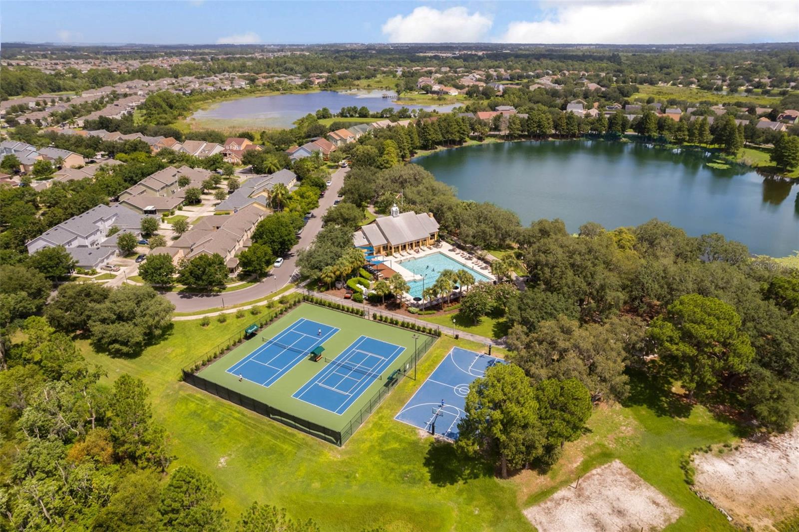 Listing photo id 20 for 5317 Keenes Pheasant Drive