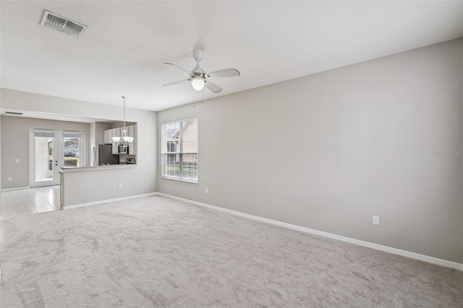 Listing photo id 2 for 5317 Keenes Pheasant Drive