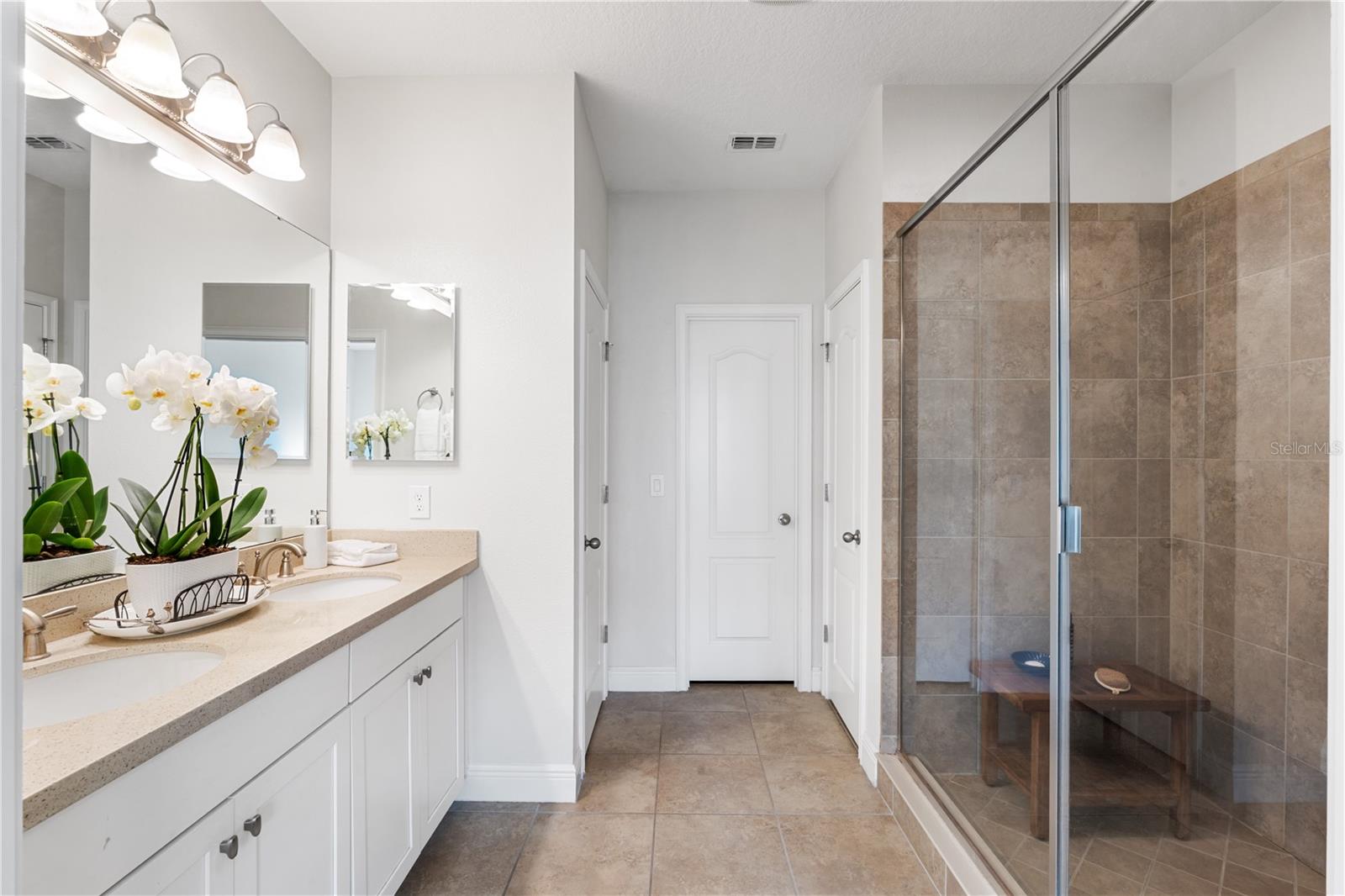 Image 18 of 26 For 1805 Lobelia Drive