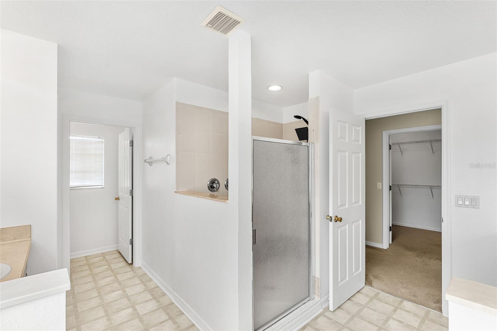 Image 26 of 44 For 13616 Hidden Forest Circle