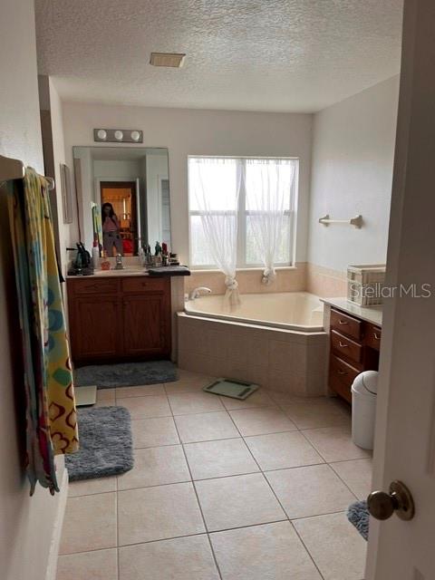 Image 14 of 25 For 10049 Savannah Bluff Lane