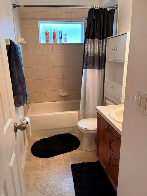 Image 21 of 25 For 10049 Savannah Bluff Lane